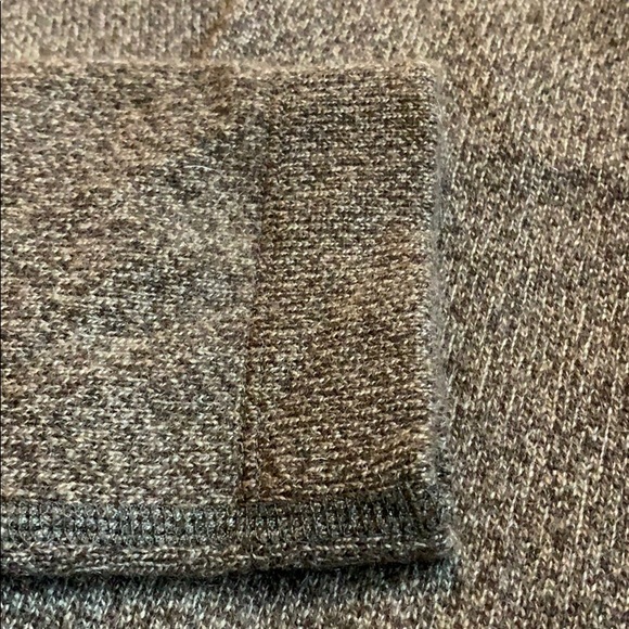 3 Dot Cashmere sweater - Picture 4 of 4